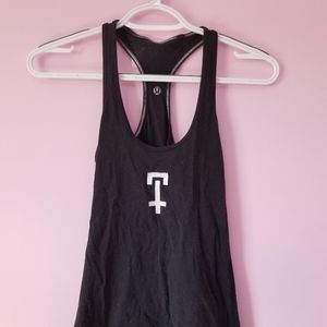 athletic tank top